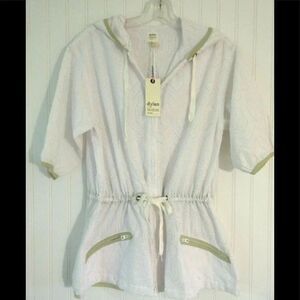 Dylan top eyelet with hood new NWT sz XS